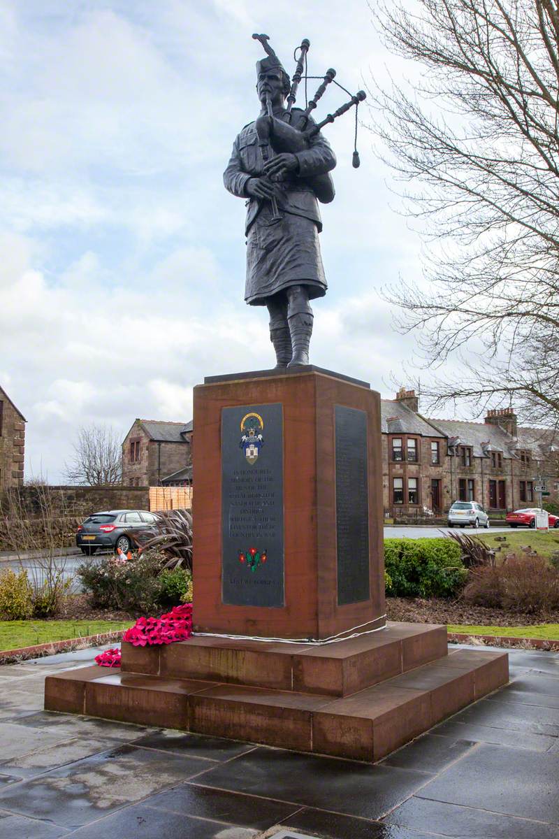 Sanquhar Waird War Memorial (New Memorial)