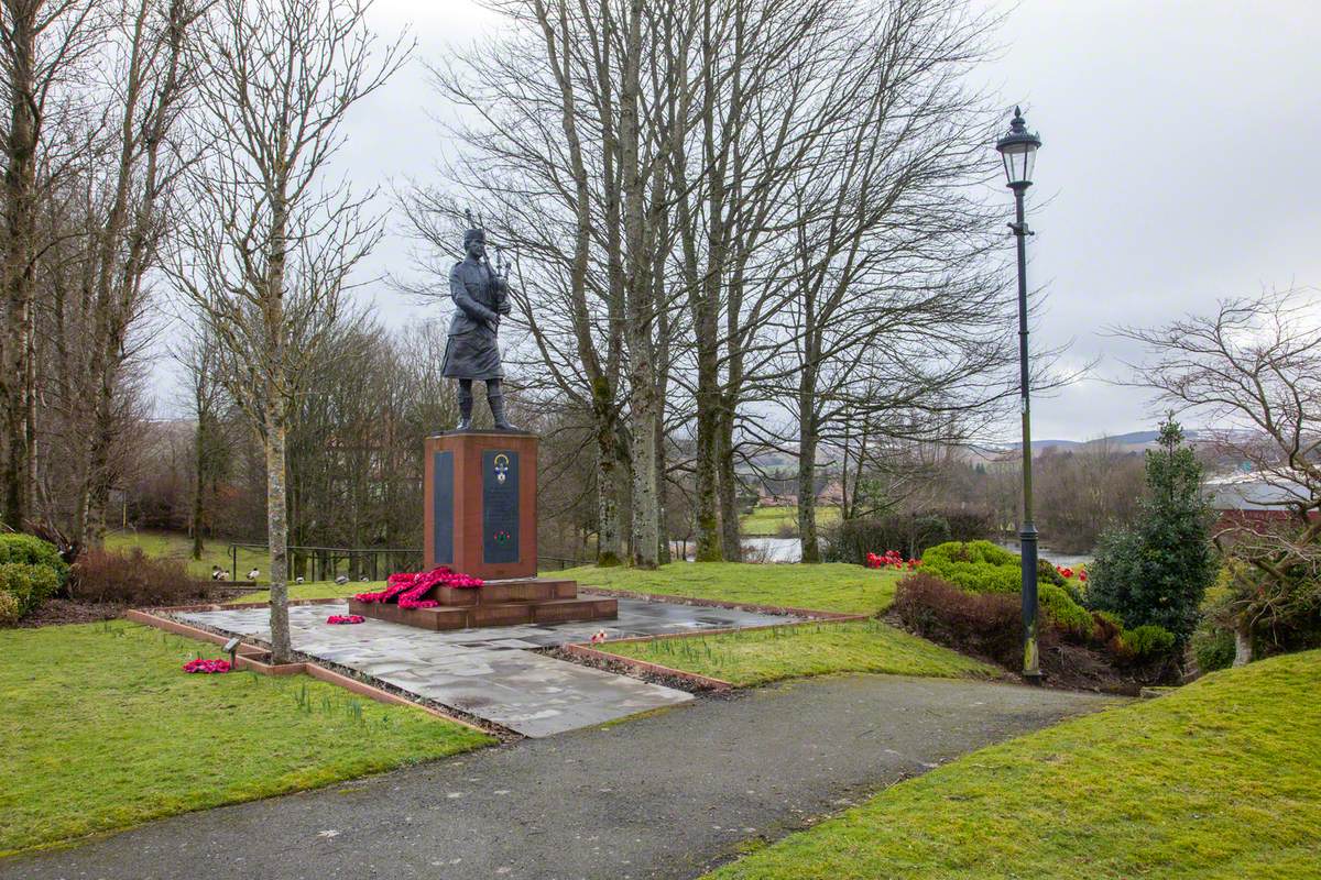 Sanquhar Waird War Memorial (New Memorial)