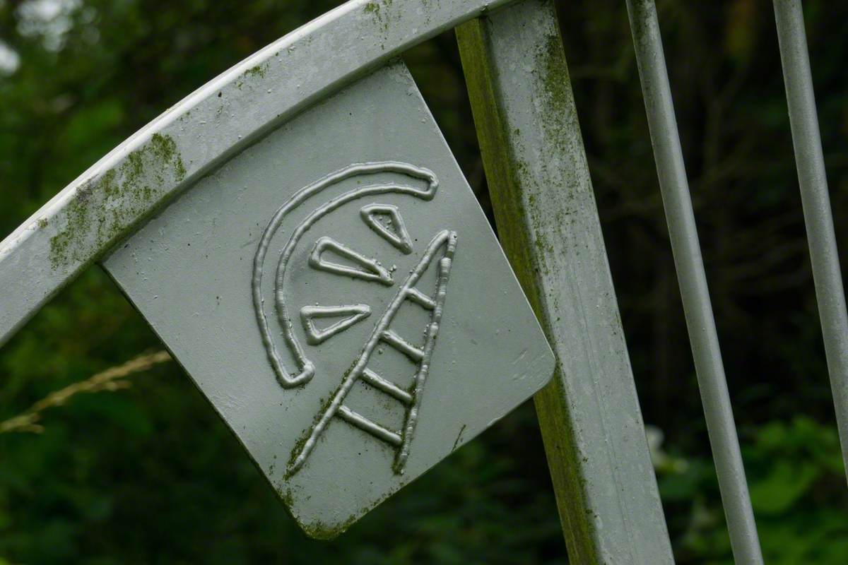 Village Sign: Windmill