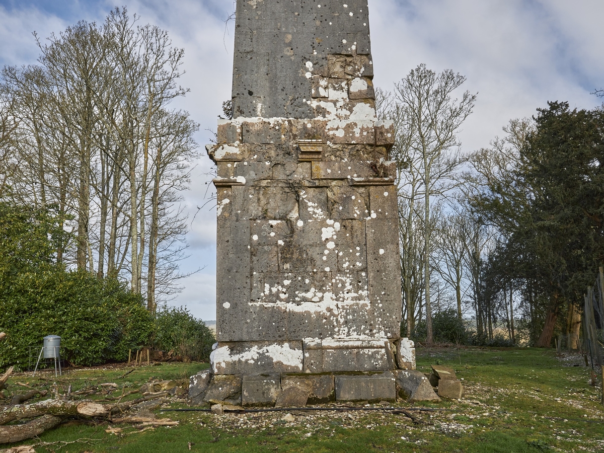 Frampton Obelisk