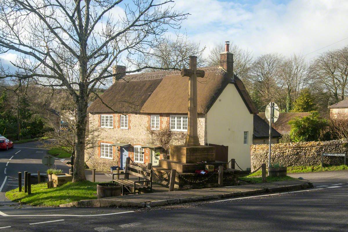 War Memorial Cross