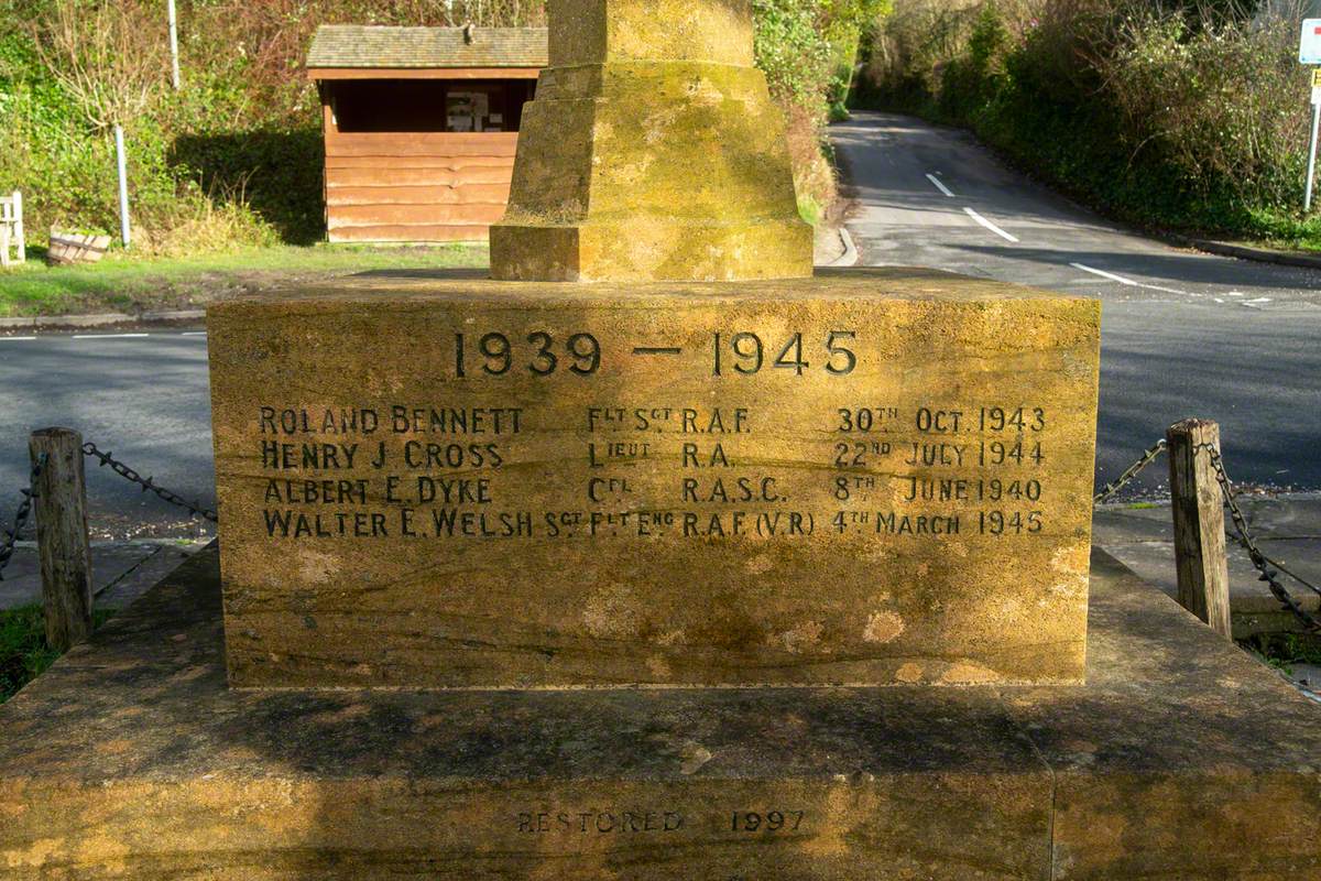 War Memorial Cross