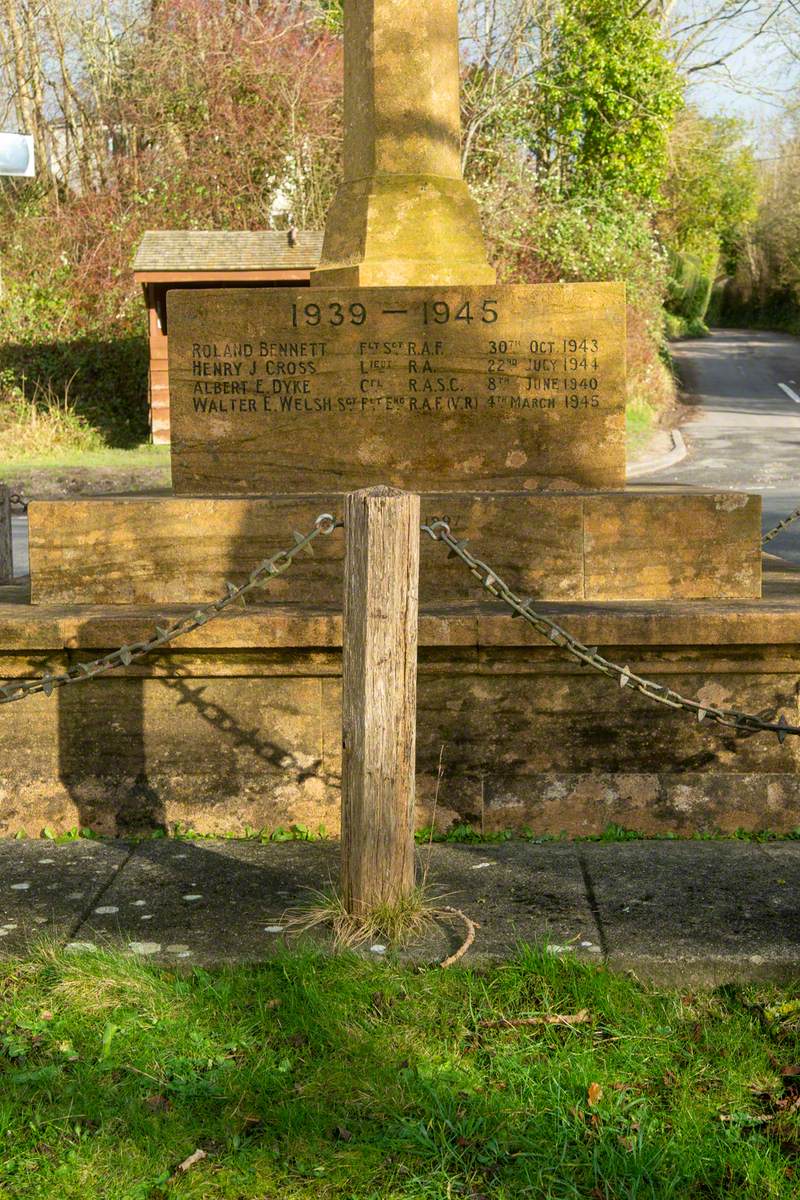 War Memorial Cross