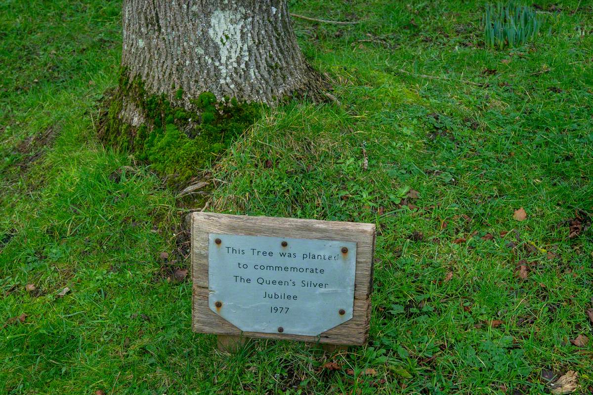 War Memorial Cross