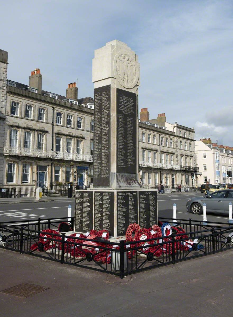 Memorial Cenotaph