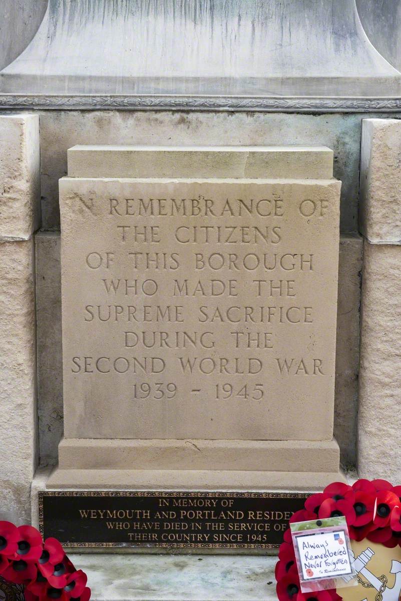 Memorial Cenotaph