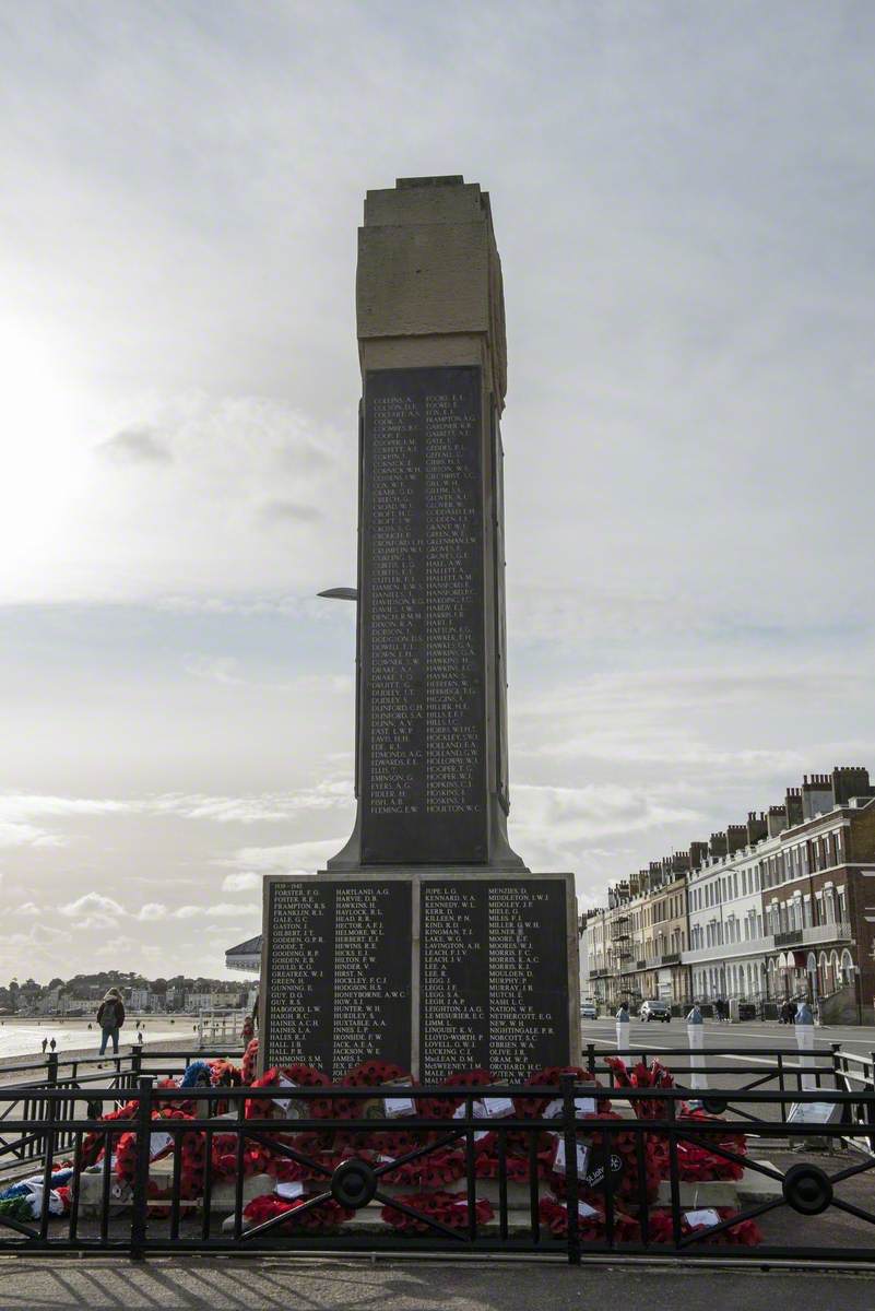 Memorial Cenotaph