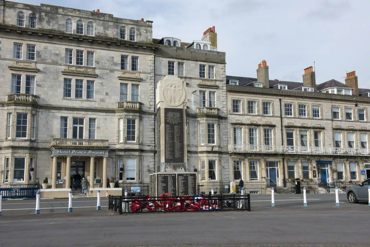 Memorial Cenotaph