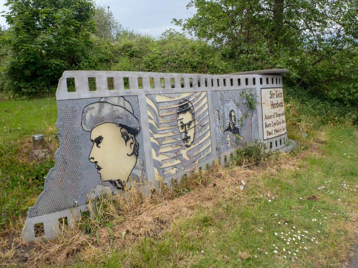 Memorial to Sir Cedric Hardwicke (1893–1964)