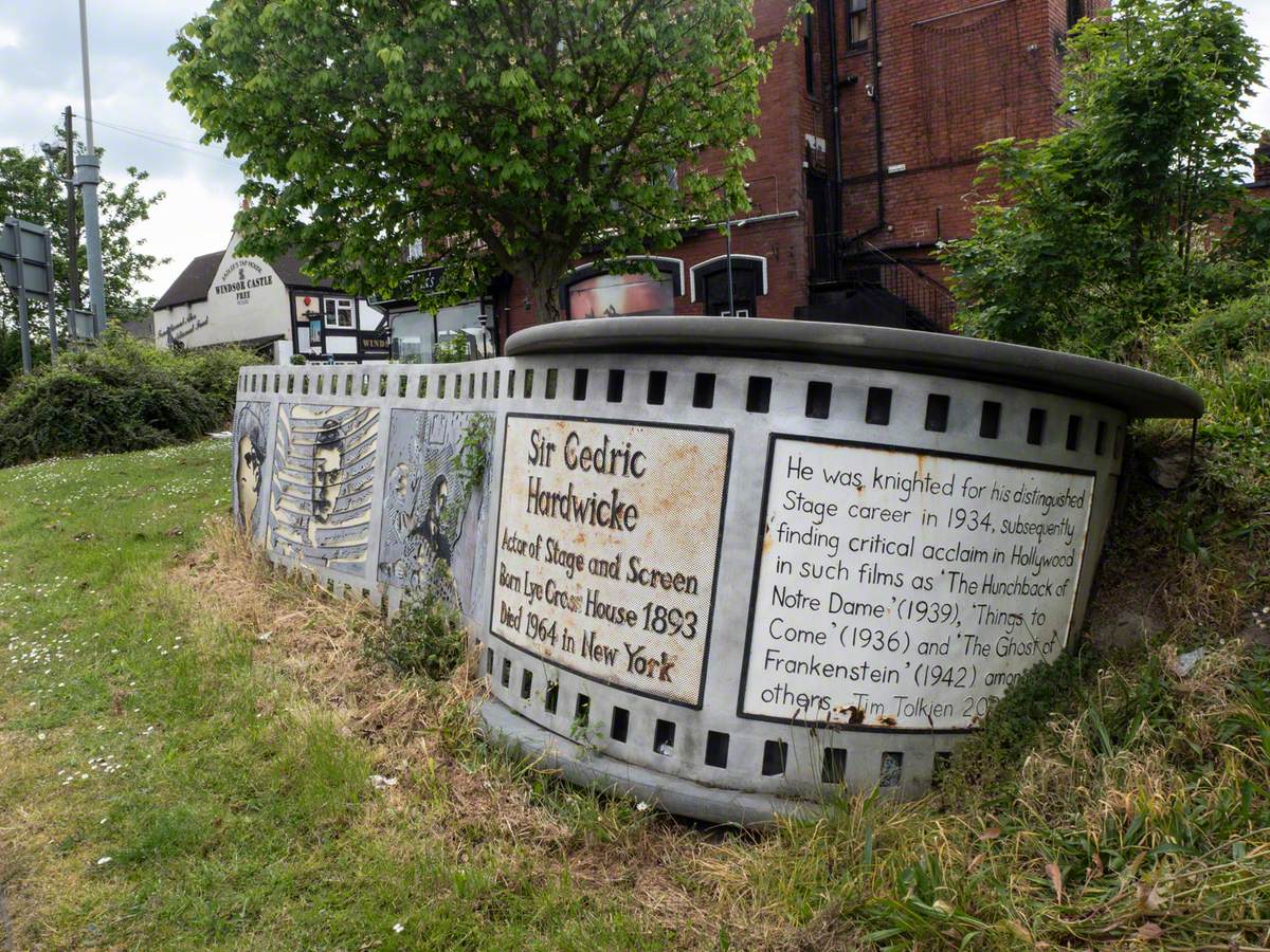 Memorial to Sir Cedric Hardwicke (1893–1964)