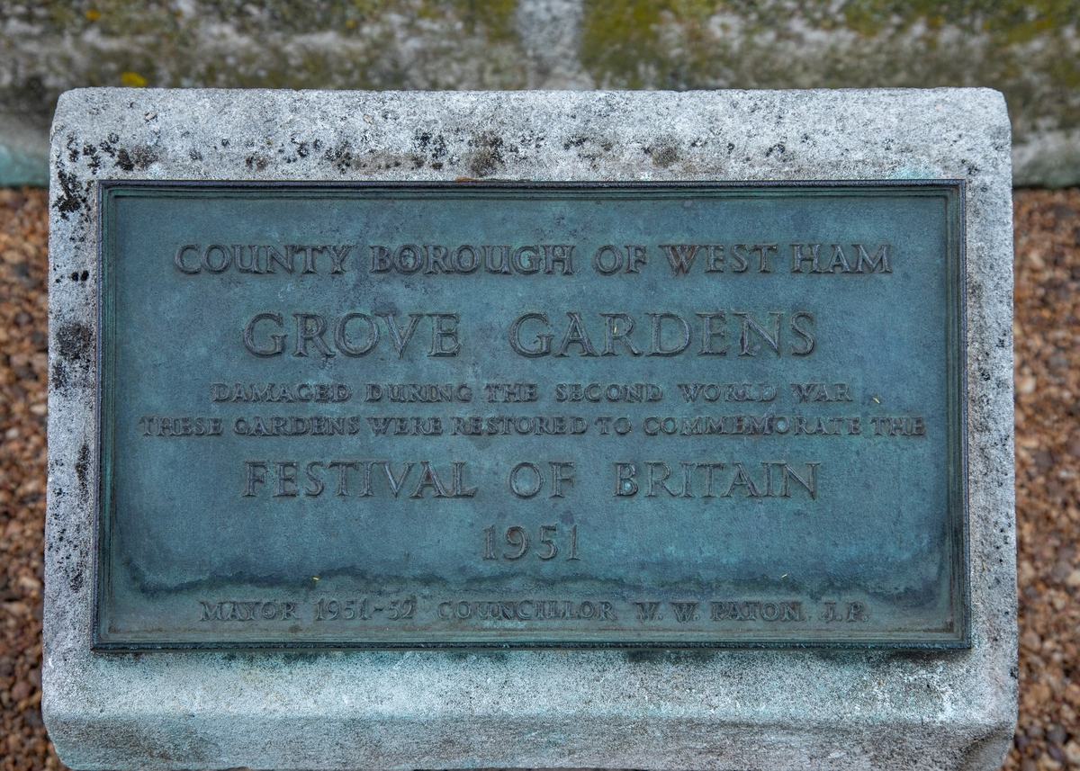 Grove Gardens Memorial