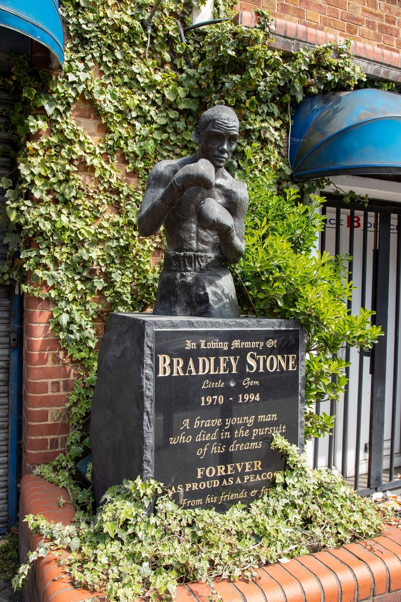 Memorial to Bradley Stone (1970–1994)