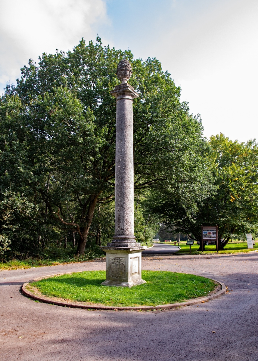 Memorial to Jemima Grey (née Crew), Duchess of Kent