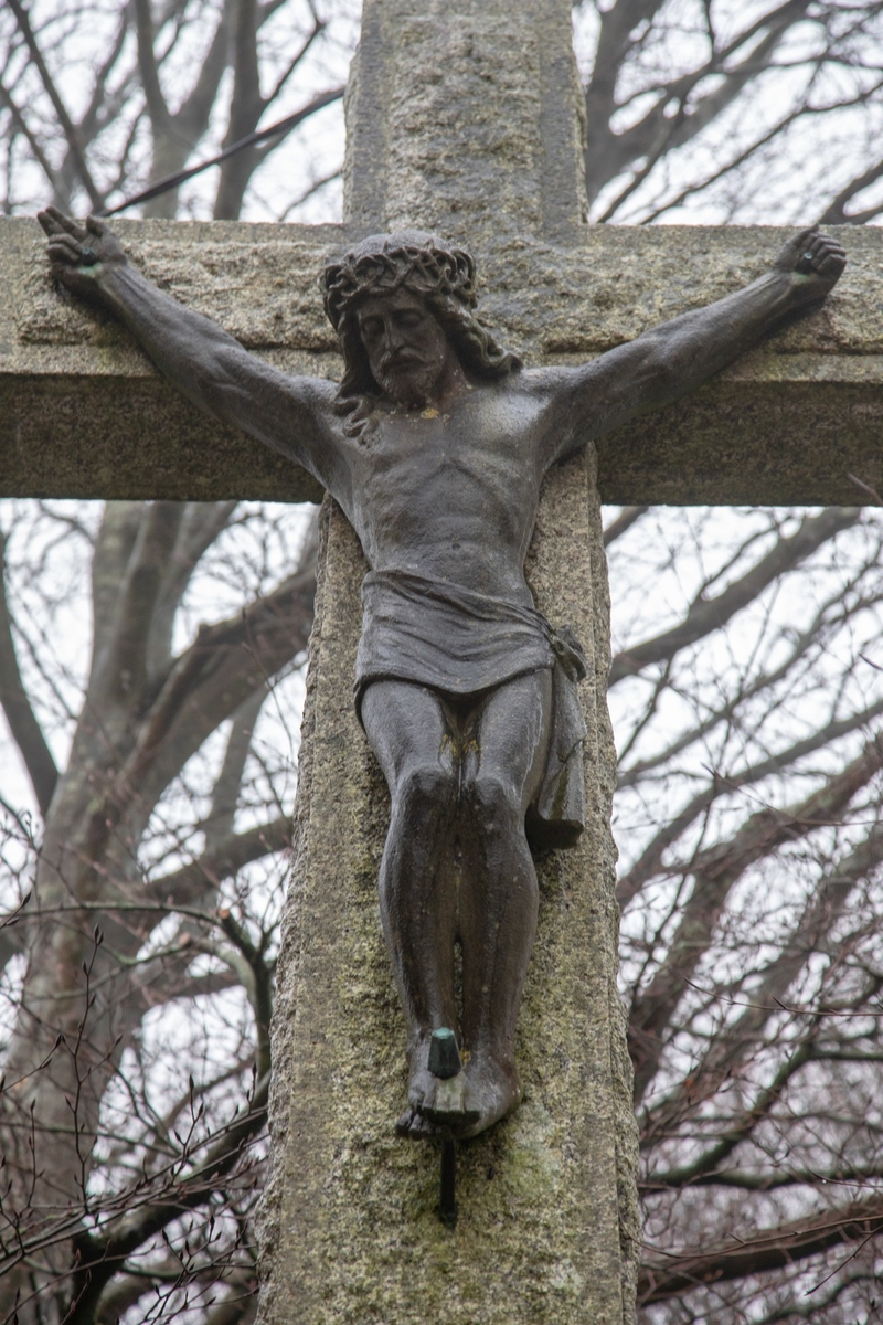 Memorial to Arthur Christopher Thynne (1859–1908), Rector of Kilkhampton