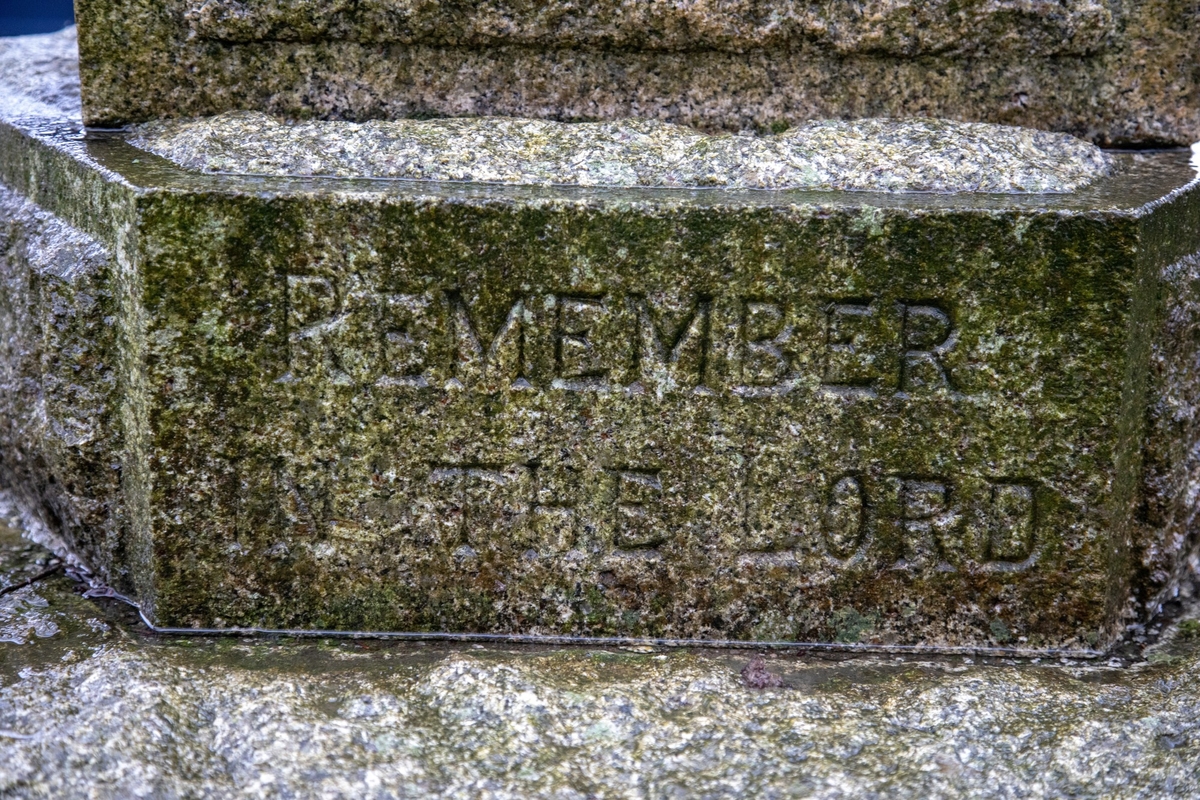 Memorial to Arthur Christopher Thynne (1859–1908), Rector of Kilkhampton