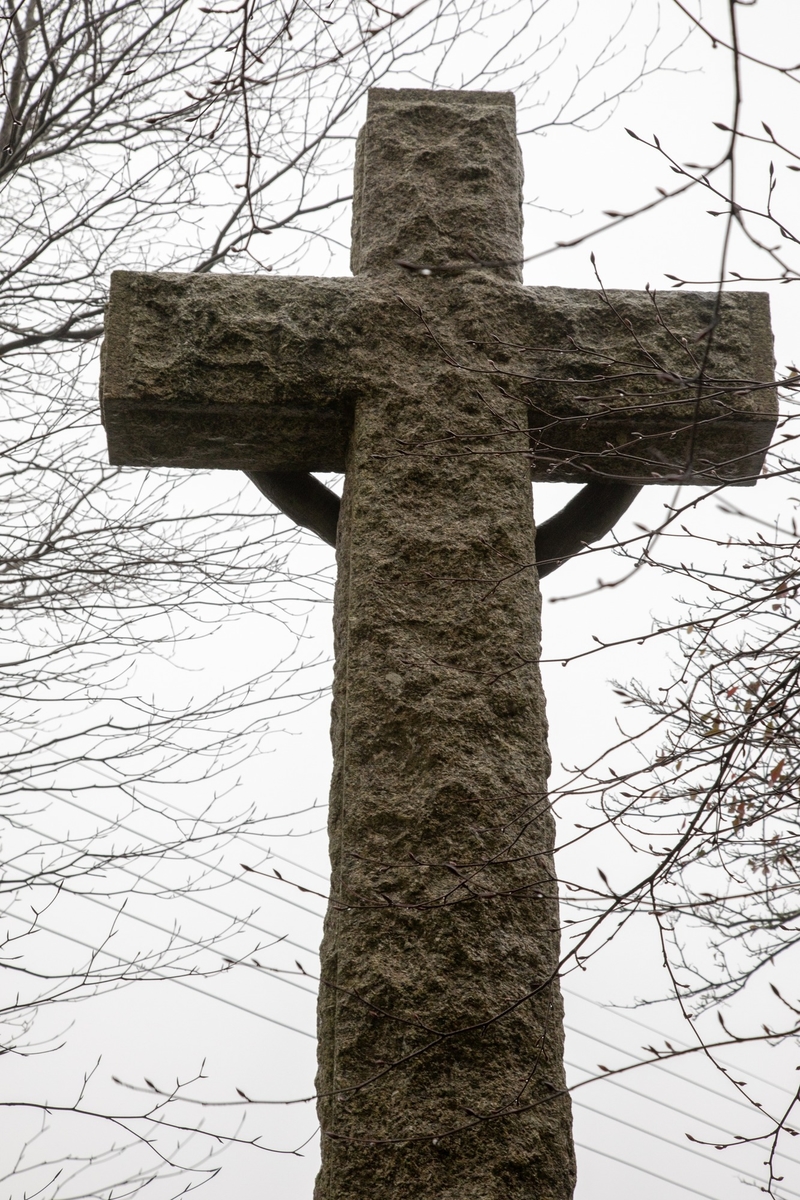 Memorial to Arthur Christopher Thynne (1859–1908), Rector of Kilkhampton