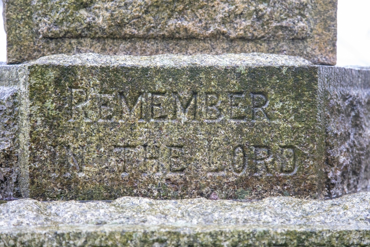 Memorial to Arthur Christopher Thynne (1859–1908), Rector of Kilkhampton