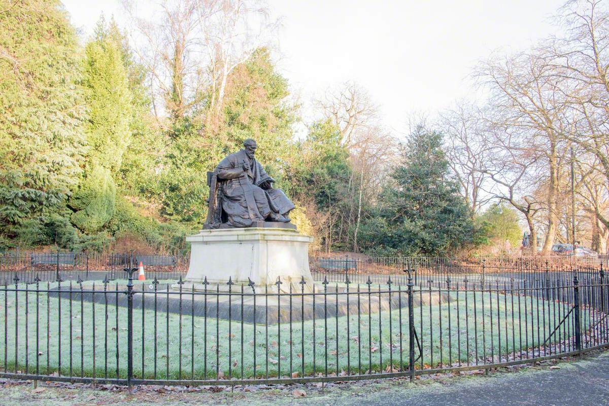 Monument to Lord Kelvin (1824–1907)