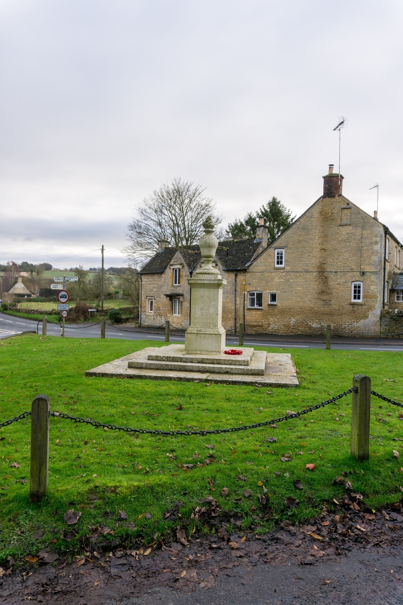 War Memorial Lower Swell