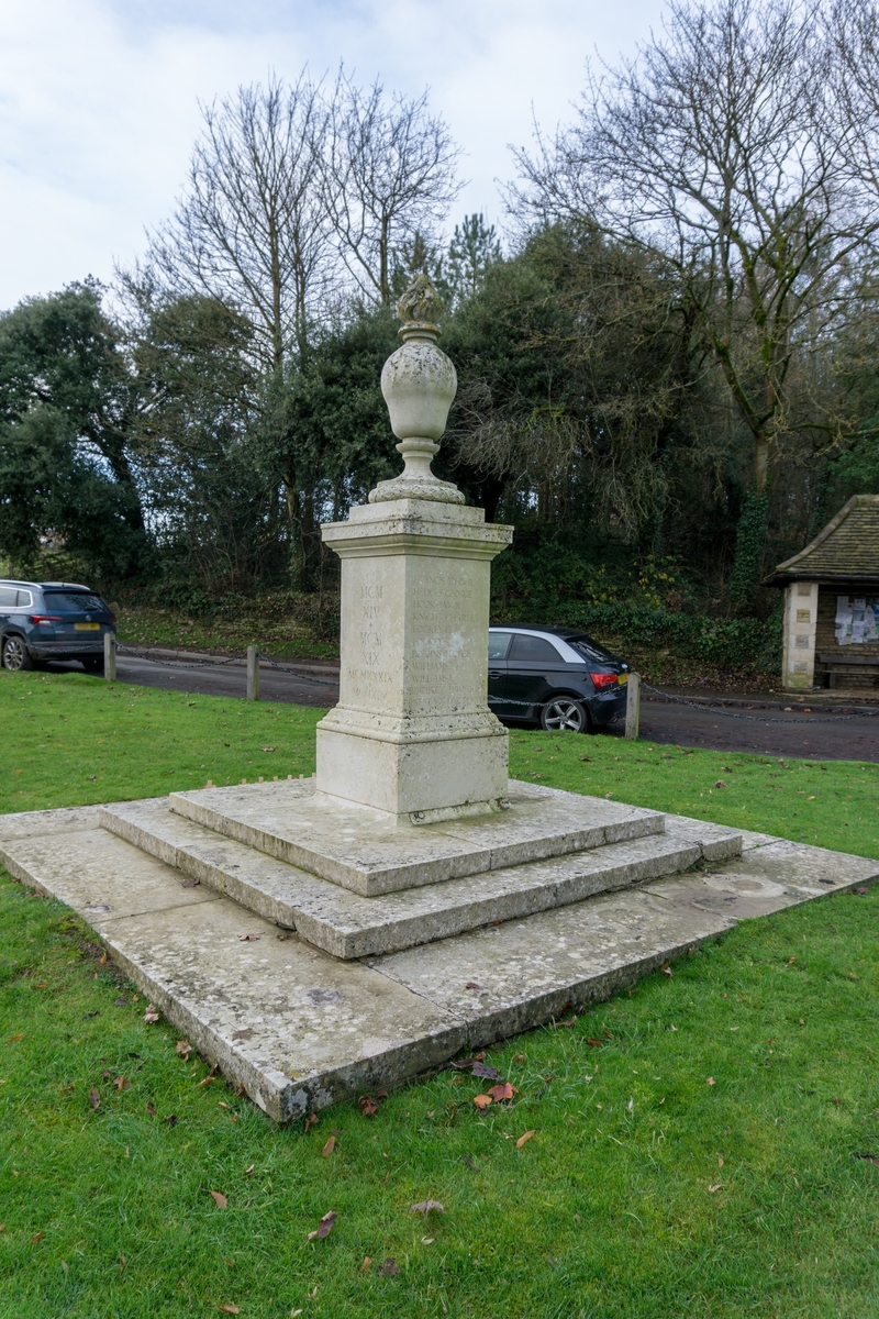 War Memorial Lower Swell