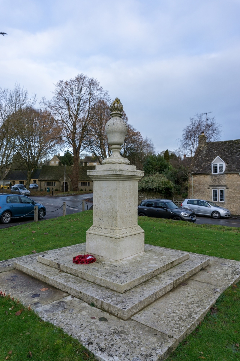 War Memorial Lower Swell