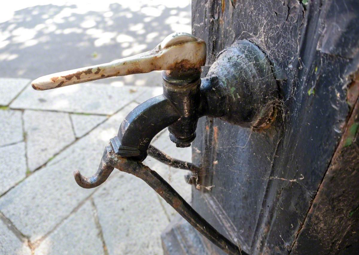 Island Cow Tailed Pumps (Memorial Drinking Fountain)