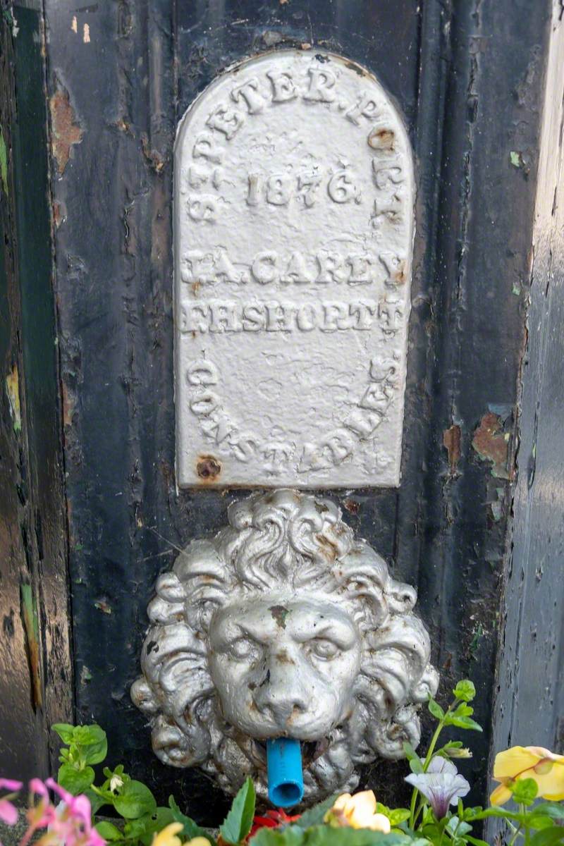 Island Cow Tailed Pumps (Memorial Drinking Fountain)