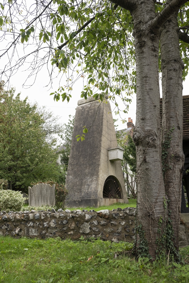 The Loudon Monument (The Coffin in the Air)