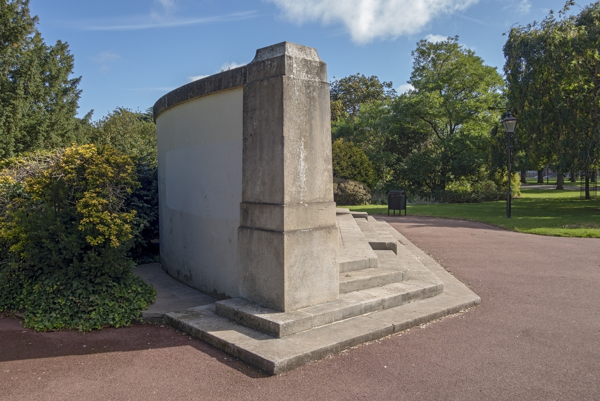 Barking War Memorial