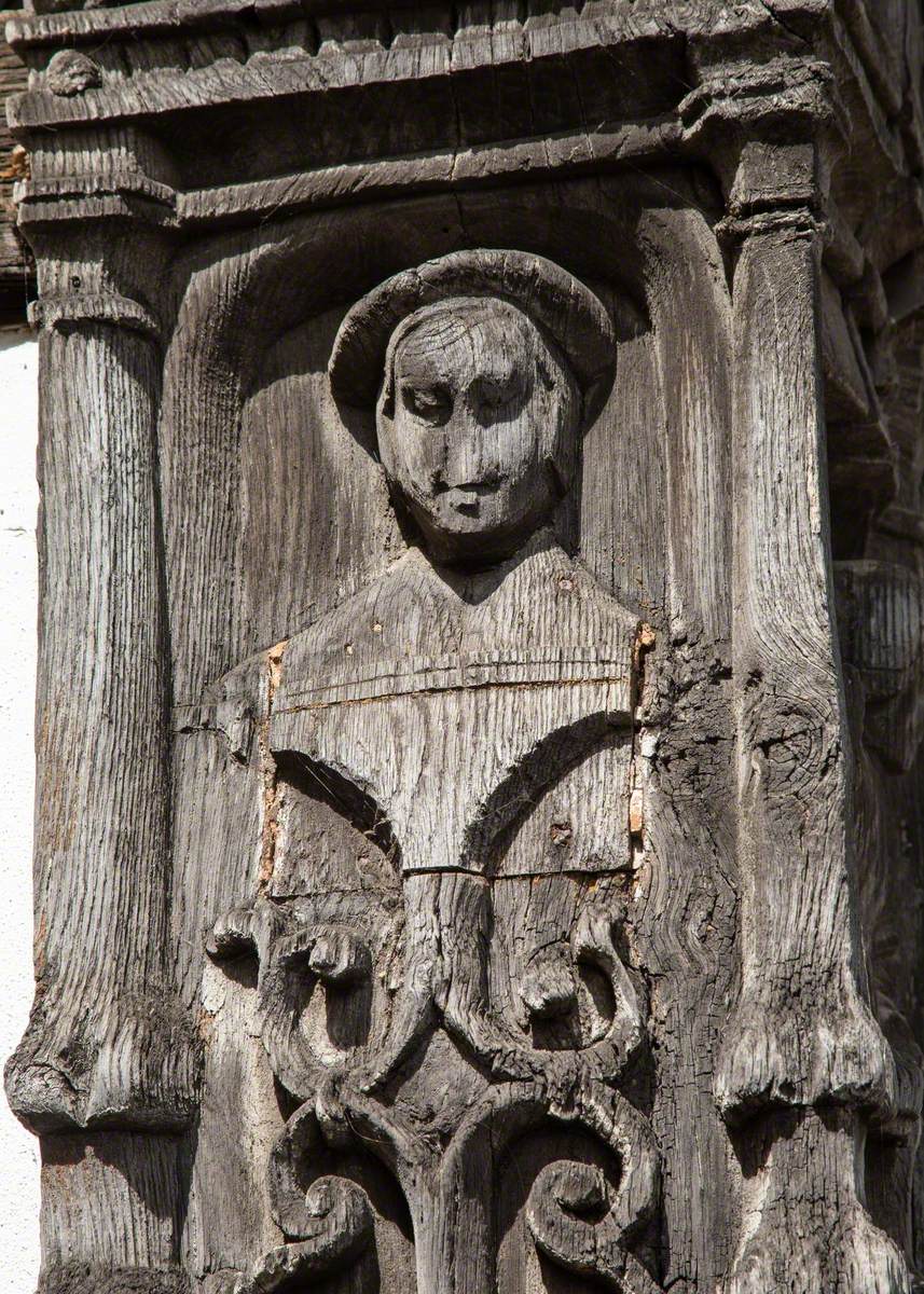 Carved Angel Post (Pykenham)