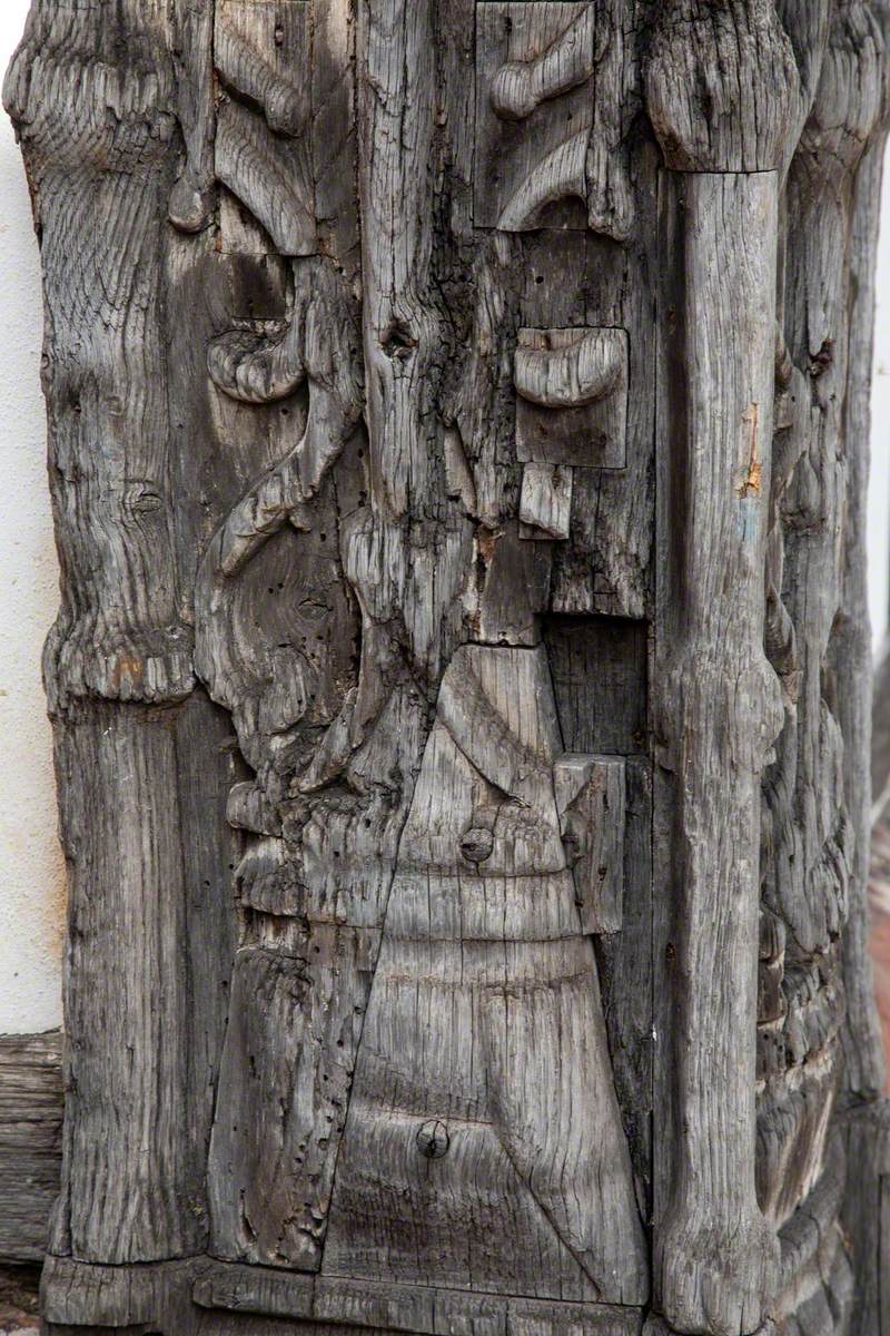 Carved Angel Post (Pykenham)
