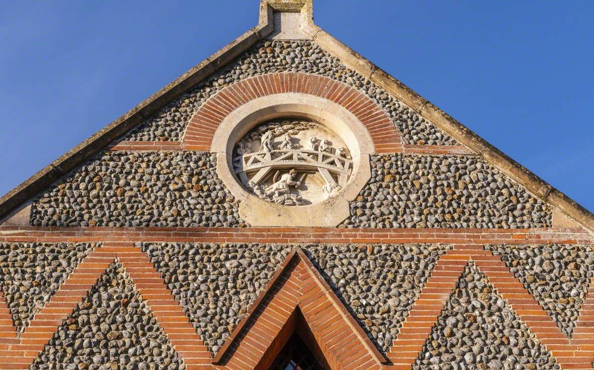 Saint Edmynd and Roundel