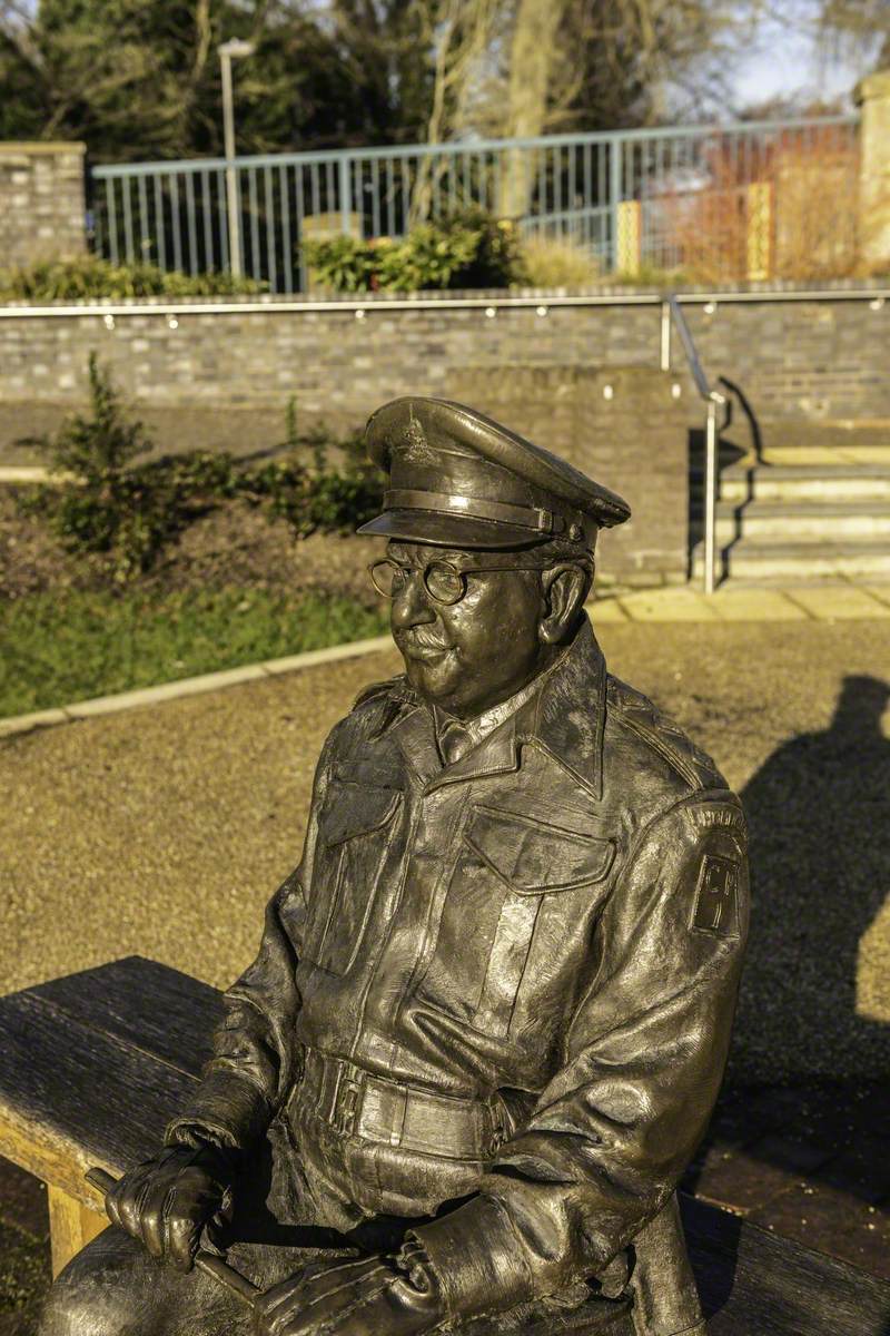 Captain Mainwaring (Arthur Lowe, 1915–1982)