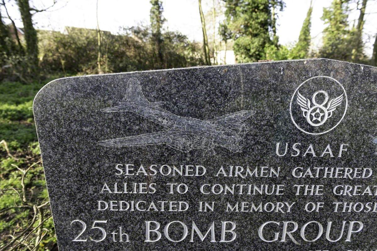 25th Bomb Group, USAAF 8th Memorial