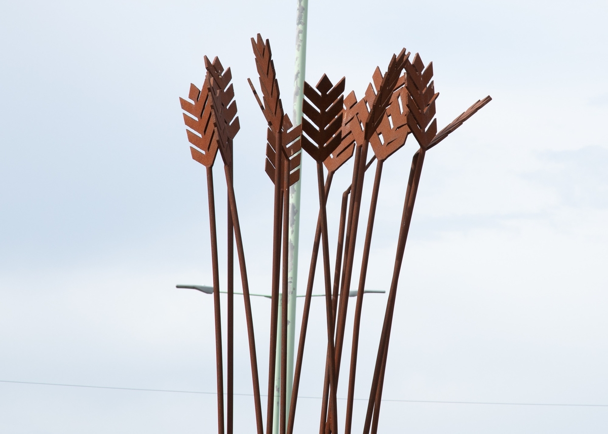 Grain Sculpture