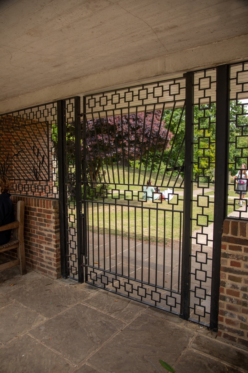 Water Garden Railings