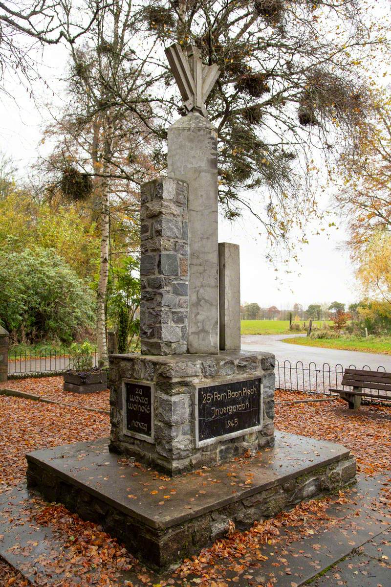 Invergordon Polish War Monument