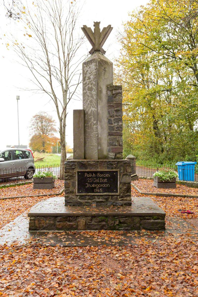 Invergordon Polish War Monument