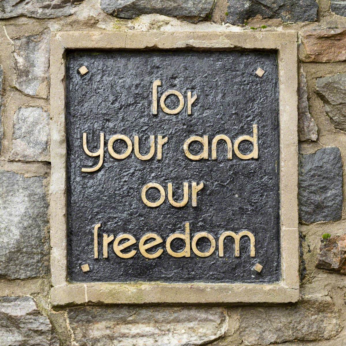 Invergordon Polish War Monument