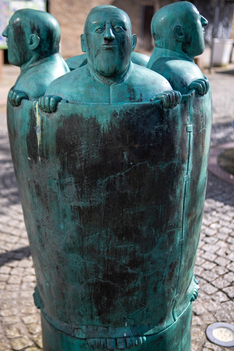Four Twins (Bin Men)