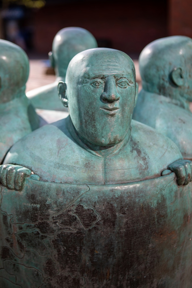 Four Twins (Bin Men)