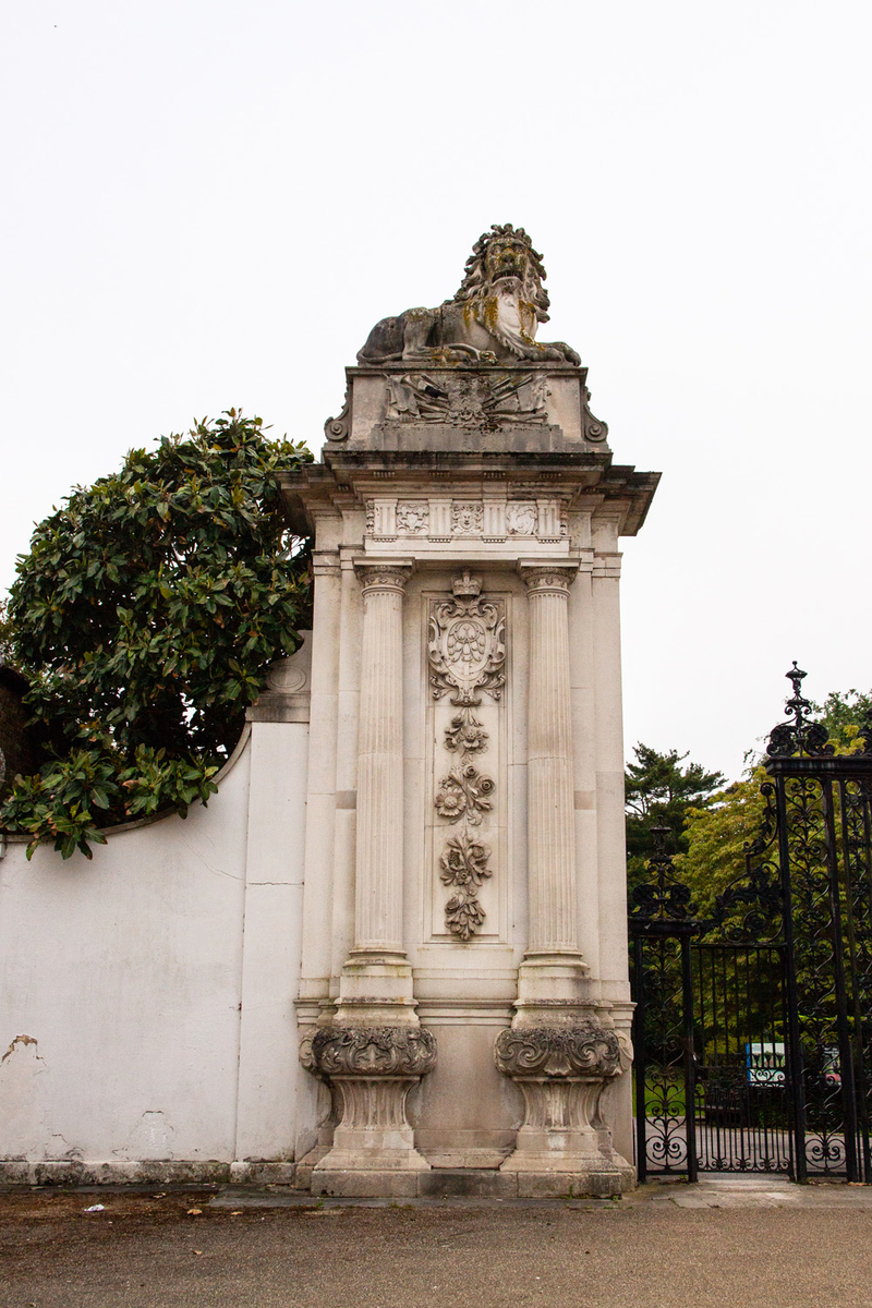 Lion Gate Piers and Sculptures