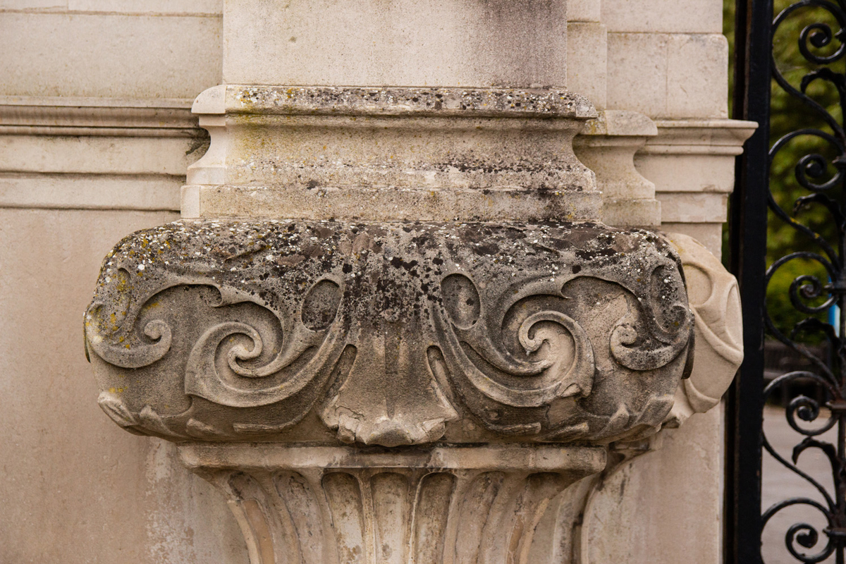 Lion Gate Piers and Sculptures