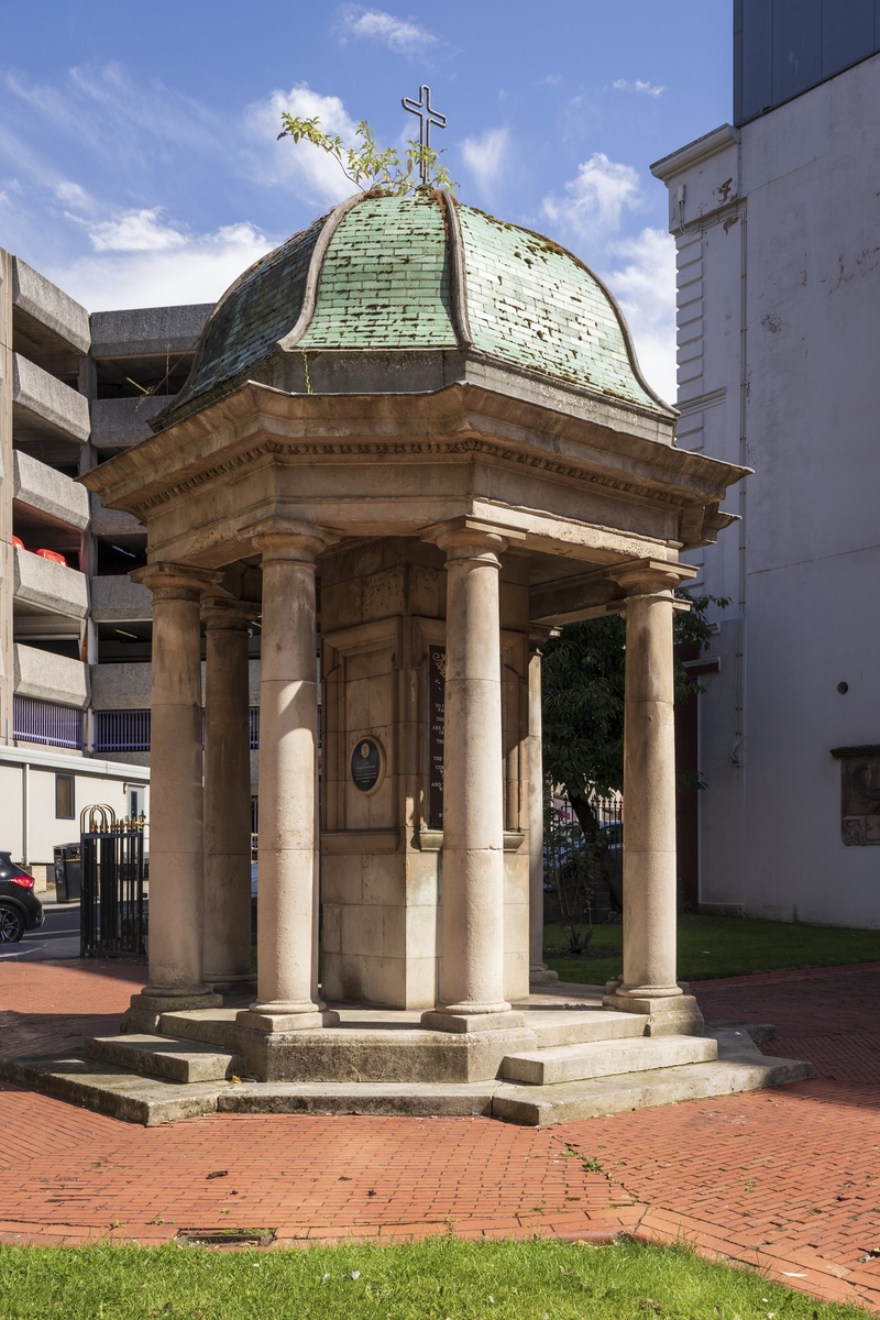 Renshaw Street Chapel Memorial