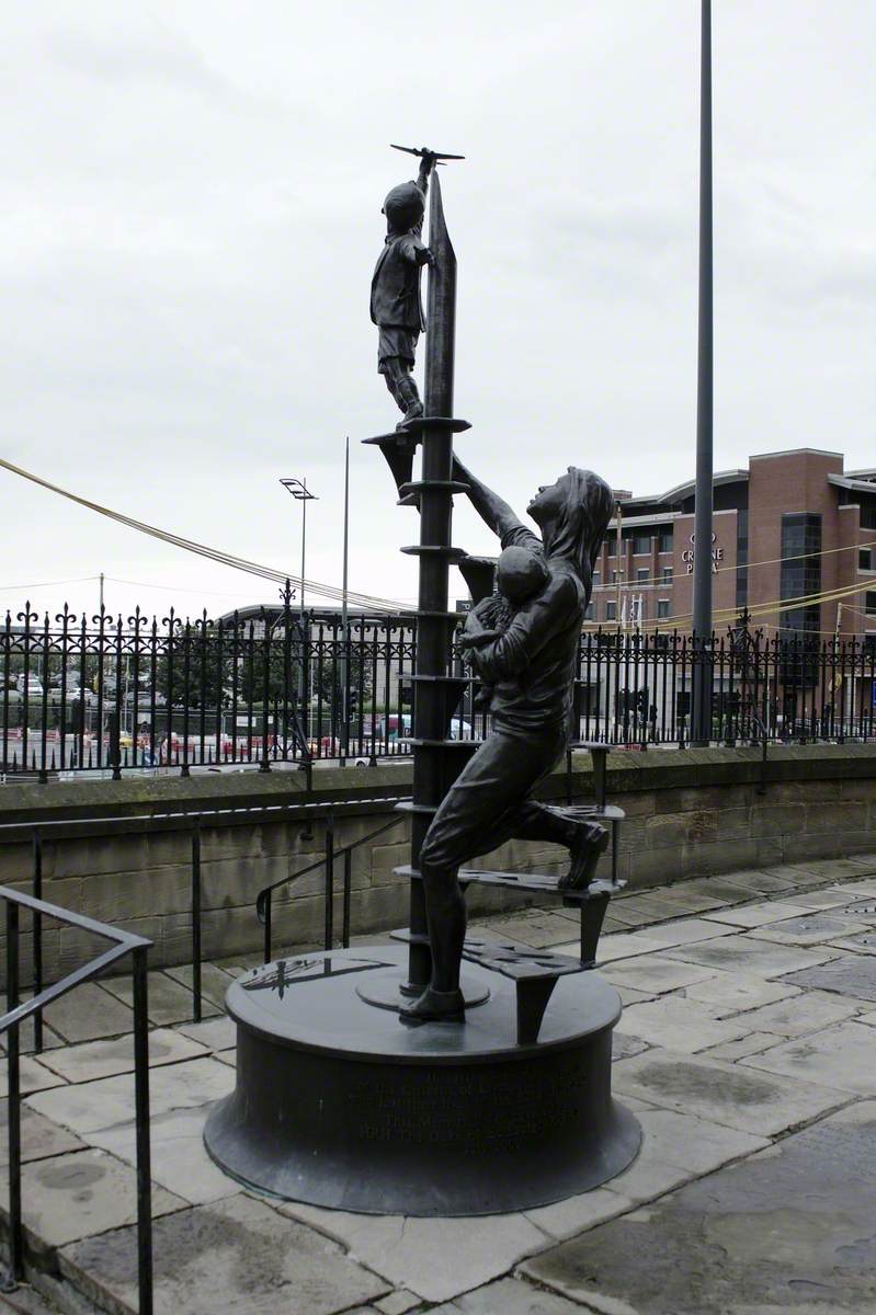 Memorial to the Liverpool Blitz