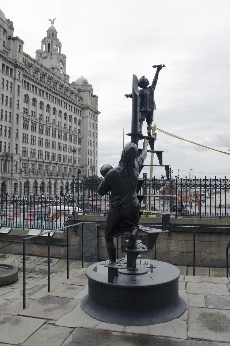 Memorial to the Liverpool Blitz