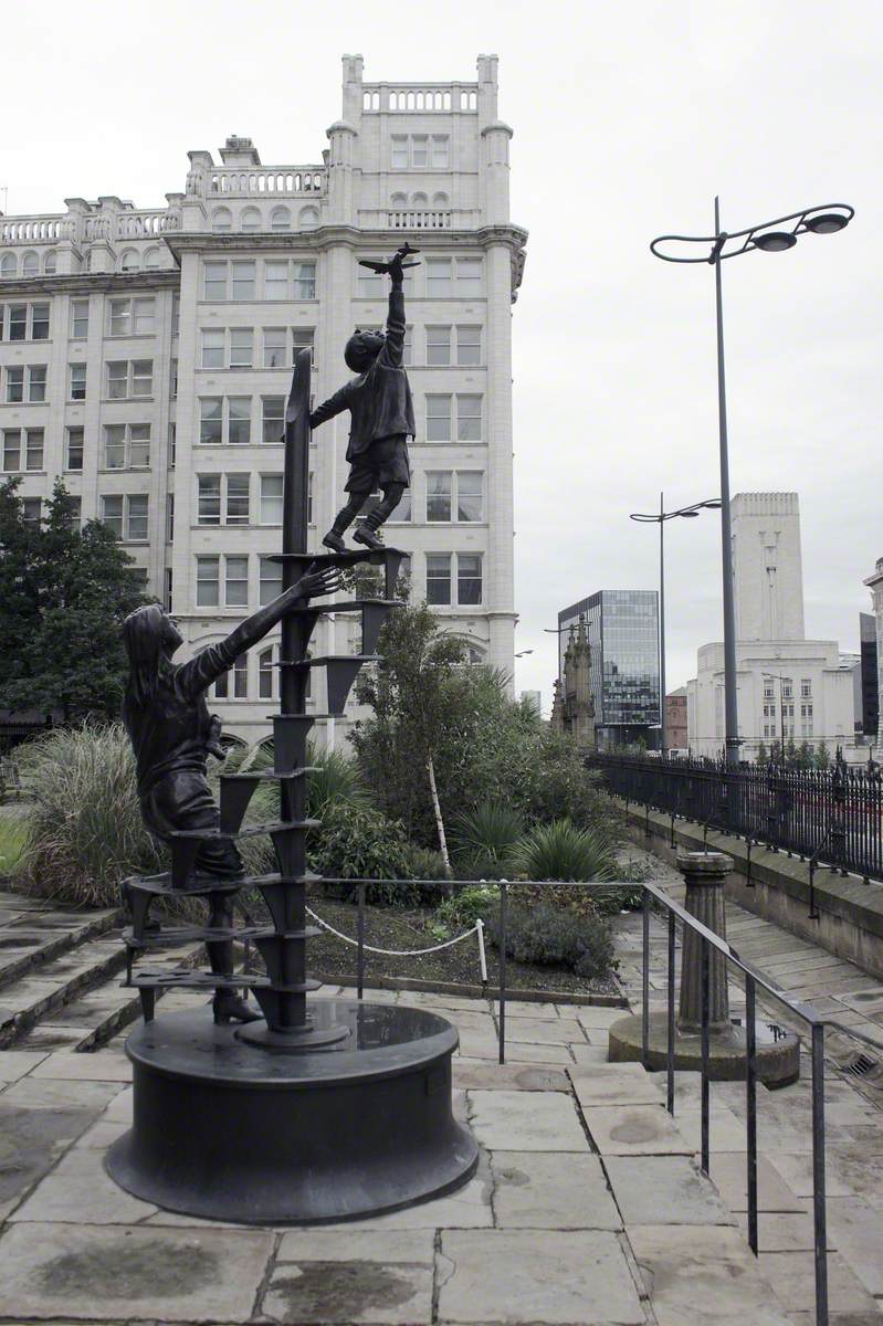 Memorial to the Liverpool Blitz