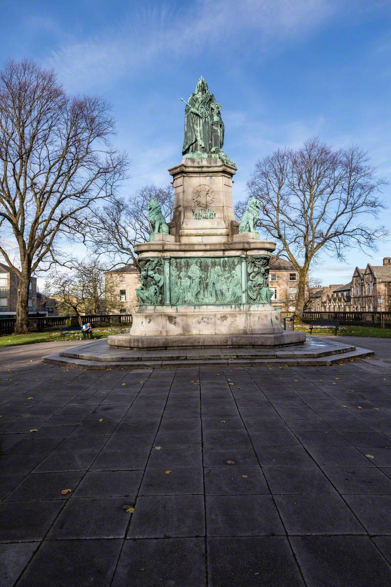 Memorial to Queen Victoria (1819–1901)