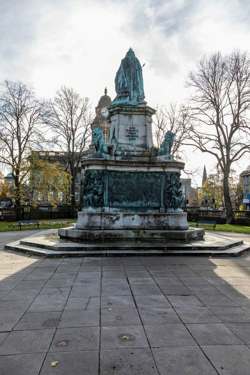 Memorial to Queen Victoria (1819–1901)