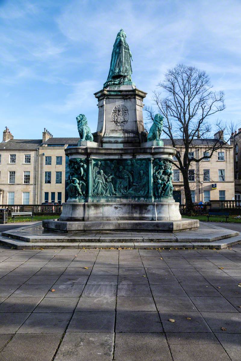 Memorial to Queen Victoria (1819–1901)